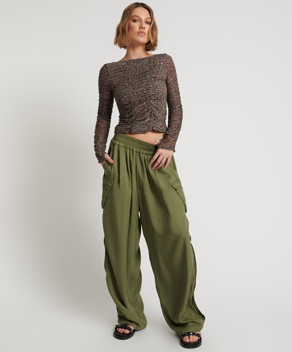 Products KHAKI TENCEL PARACHUTE PANTS