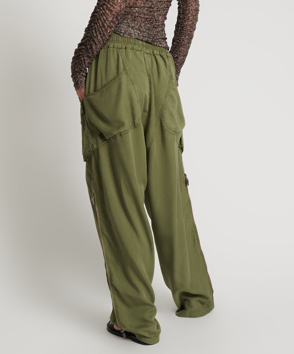 Khaki Parachute Pants - Tencel - One Teaspoon