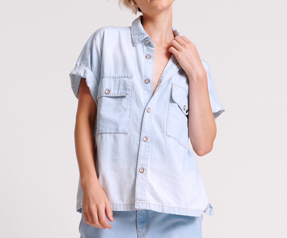 CLASSIC BLUE BOXY DENIM SHIRT