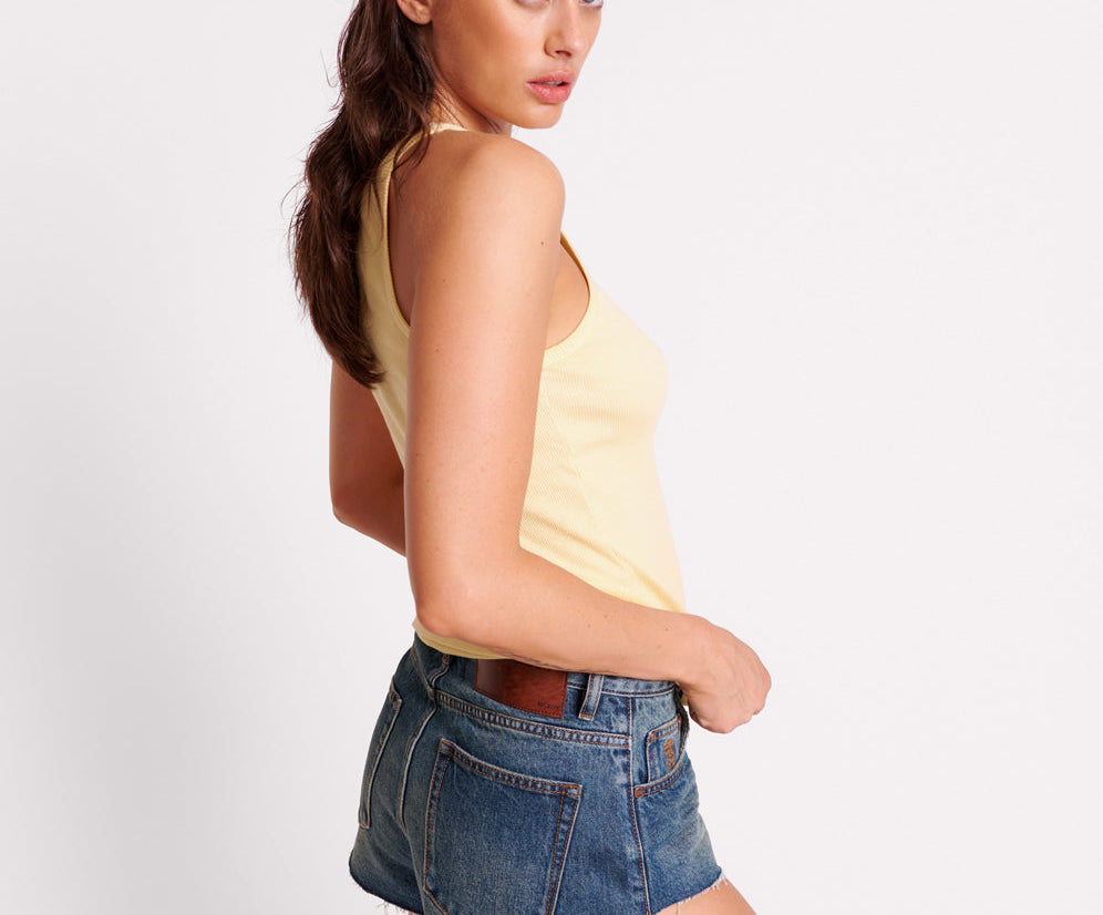 BANANA ONE TEASPOON RIB SINGLET