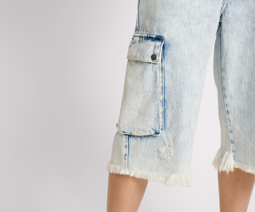 Skater Girl Low Waist Super Long Leg Shorts - Depeche Blue