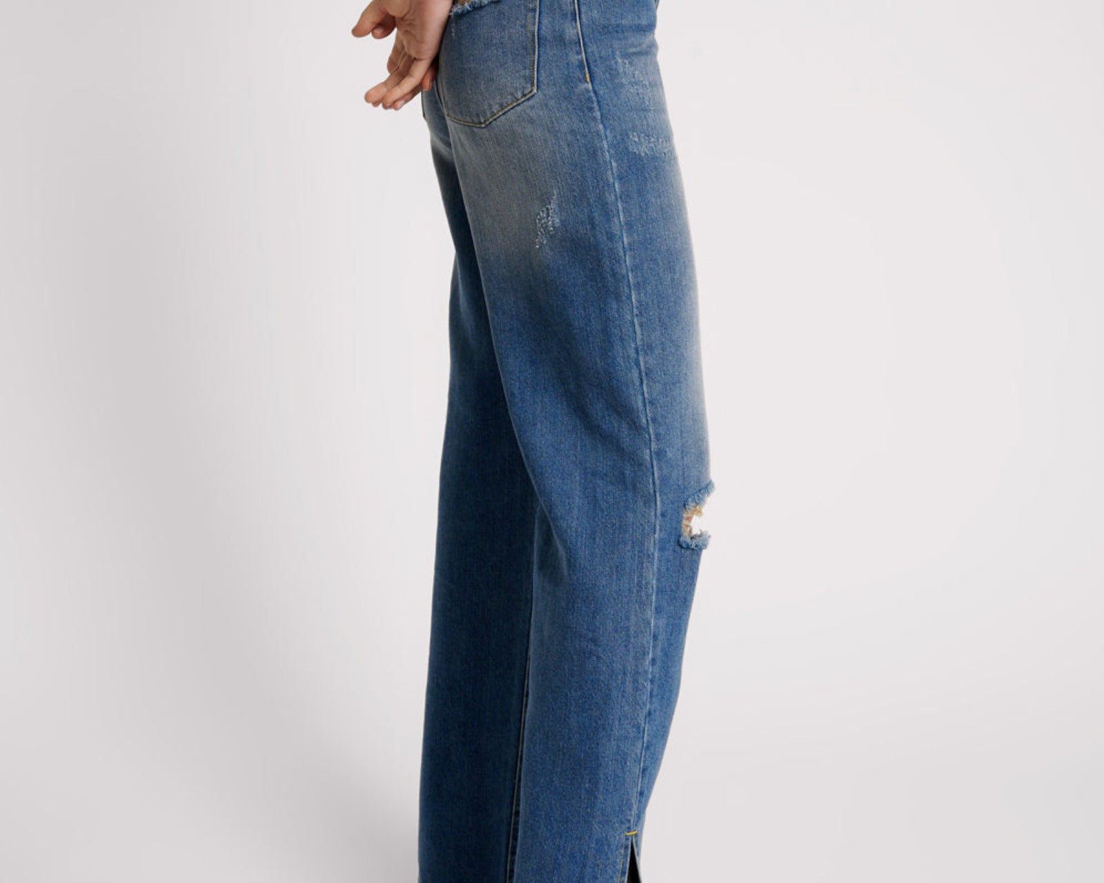 Billie Low Slung Straight Leg Mid Waist Denim Jeans - Shredded Gold