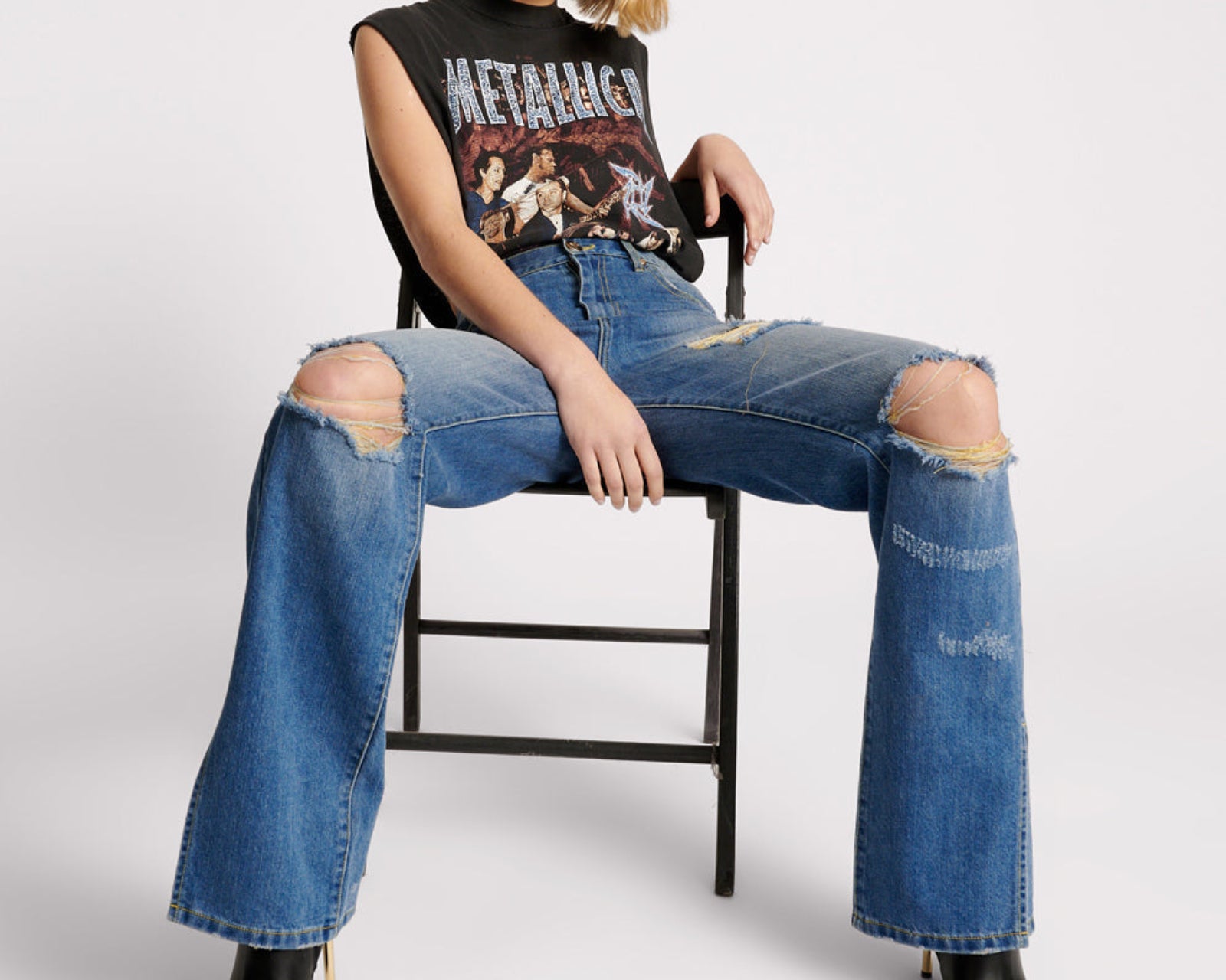 Billie Low Slung Straight Leg Mid Waist Denim Jeans - Shredded Gold