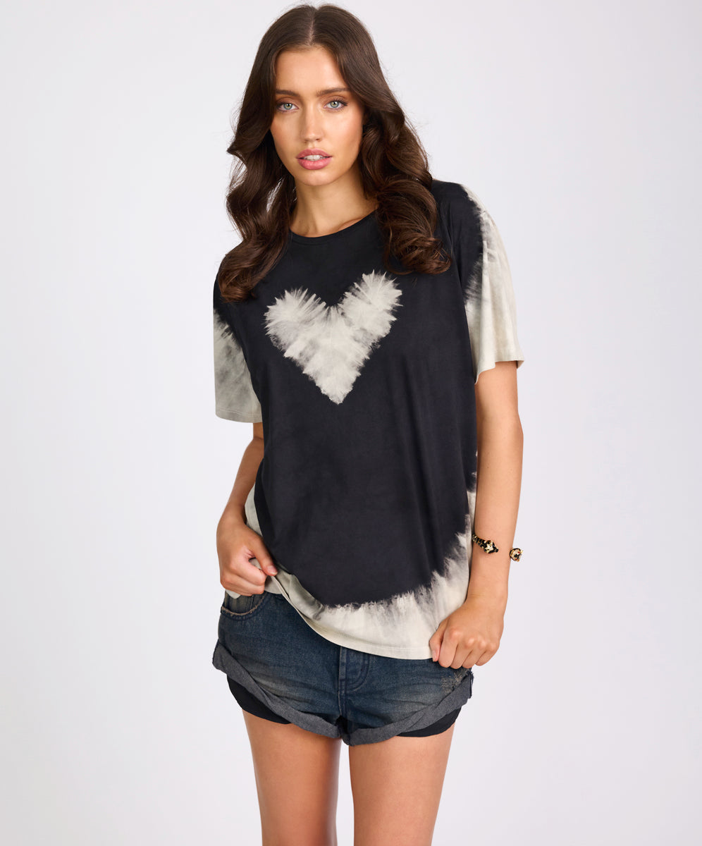 Basic Tees Beaming Heart Boyfriend Tee - White and Black