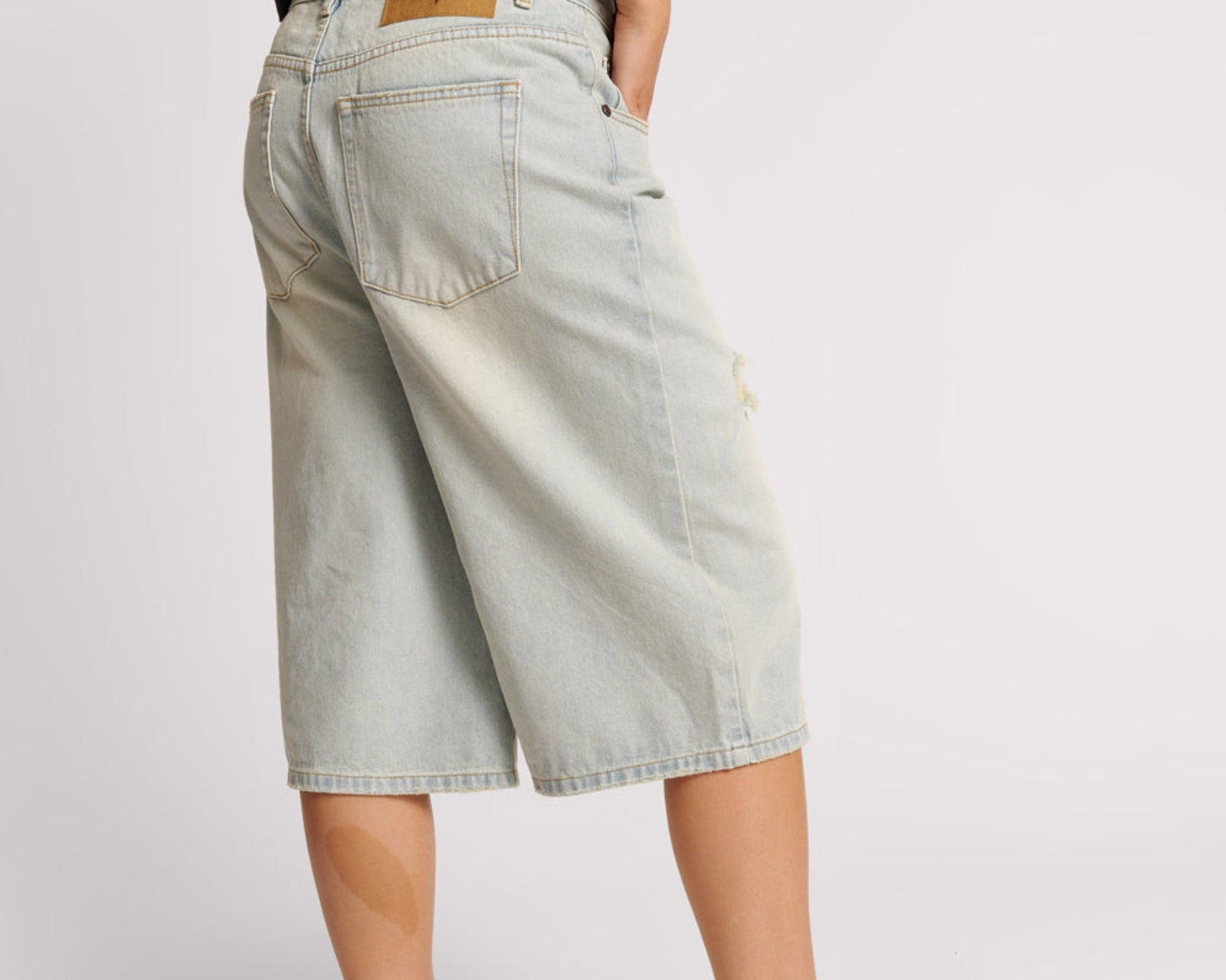 Beasties Low Waist Wide Leg Denim Jorts - Old West