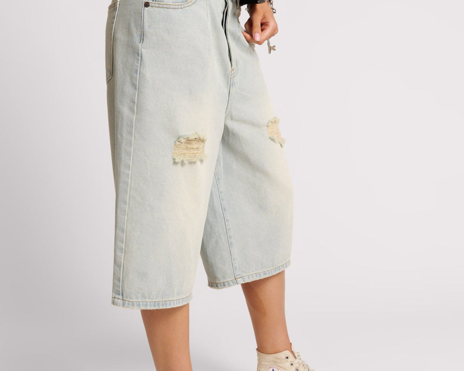 Beasties Low Waist Wide Leg Denim Jorts - Old West