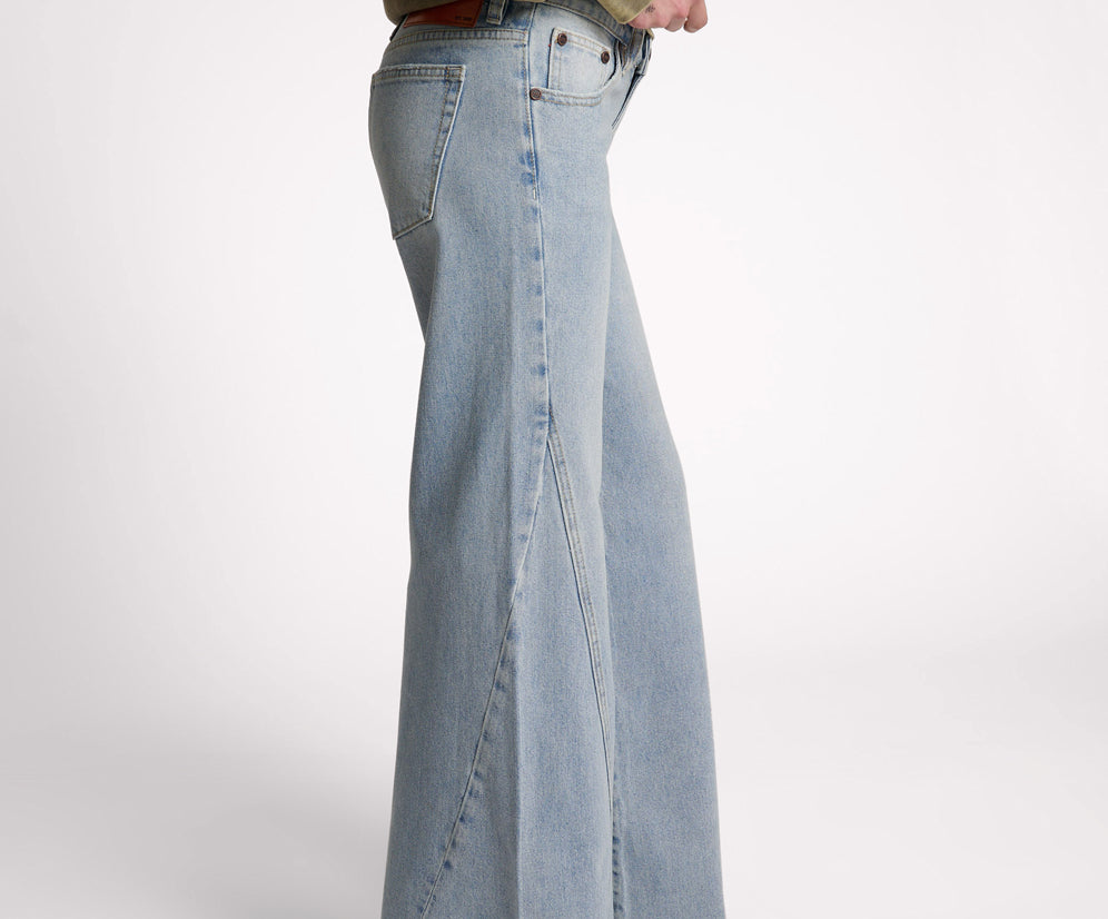 Johnnies Low Waist Wide Leg Denim Jeans - Hendrixe