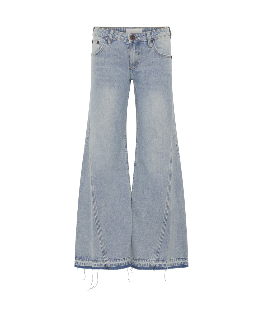 Johnnies Low Waist Wide Leg Denim Jeans - Hendrixe | One Teaspoon