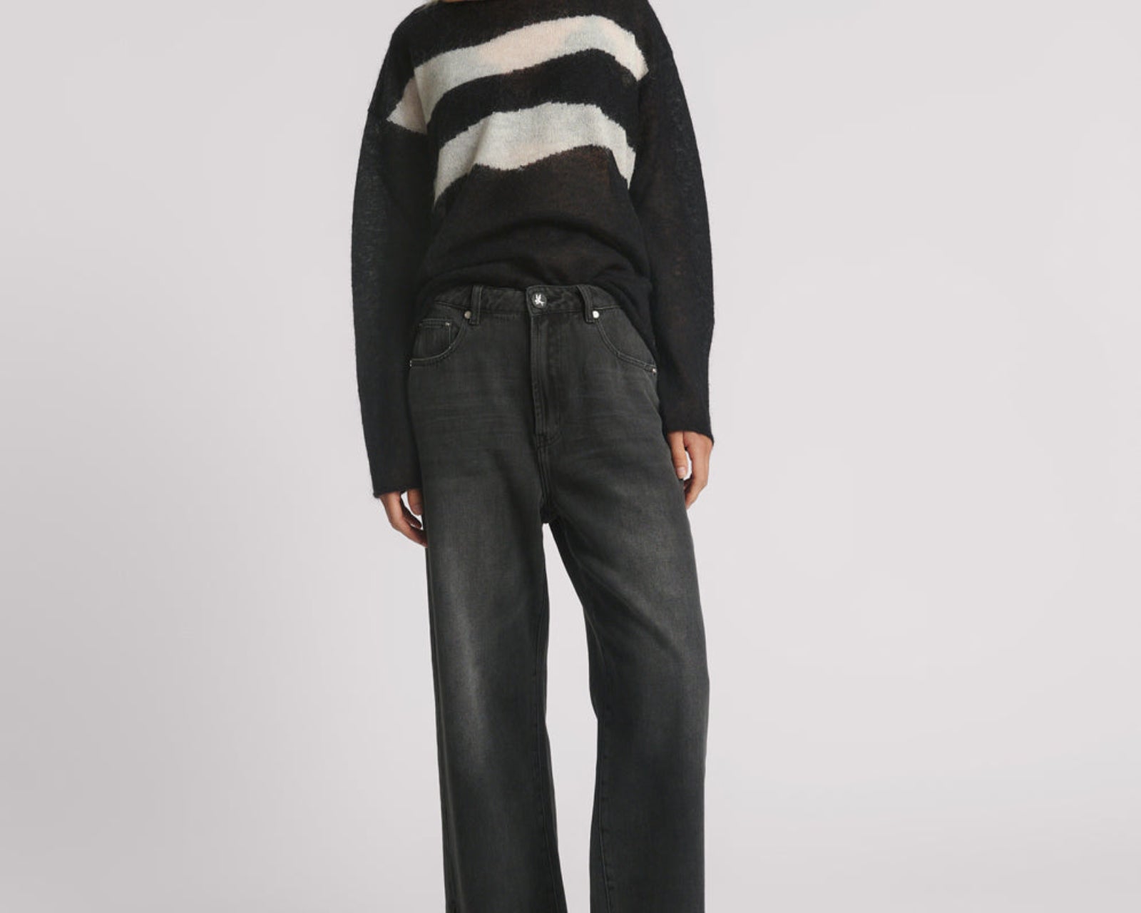 Billie Low Slung Straight Leg Mid Waist Denim Jeans - Faded Black