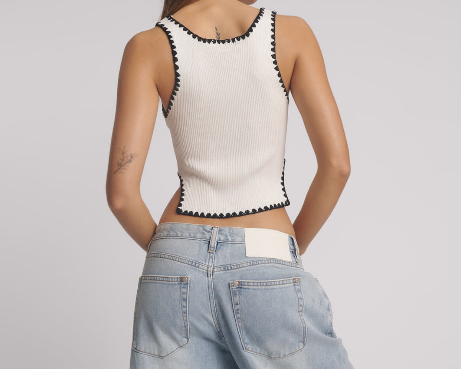 Knitted Scallop Tank Top - Cream
