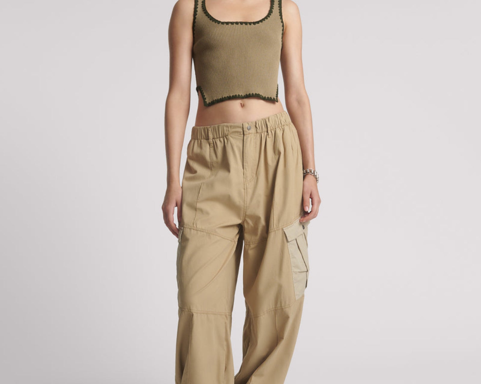 Knitted Scallop Tank Top - Khaki