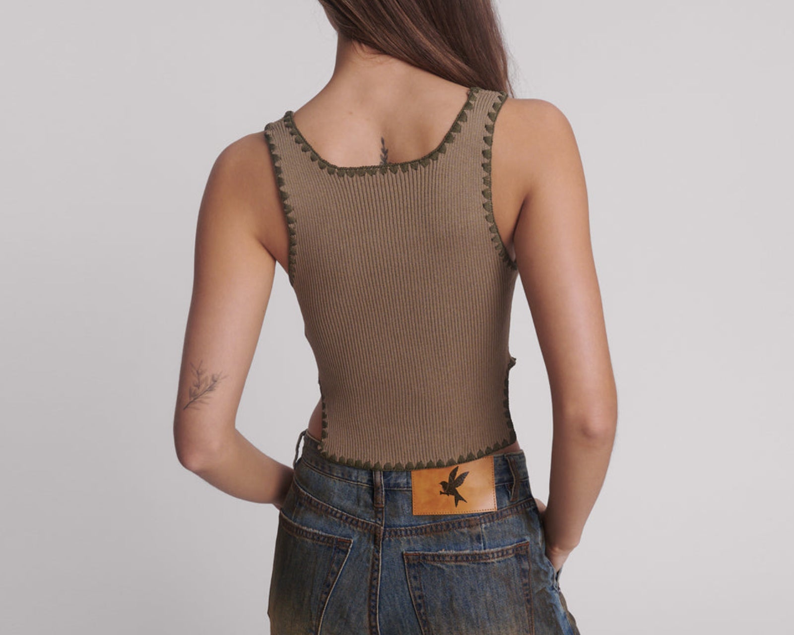 Knitted Scallop Tank Top - Khaki