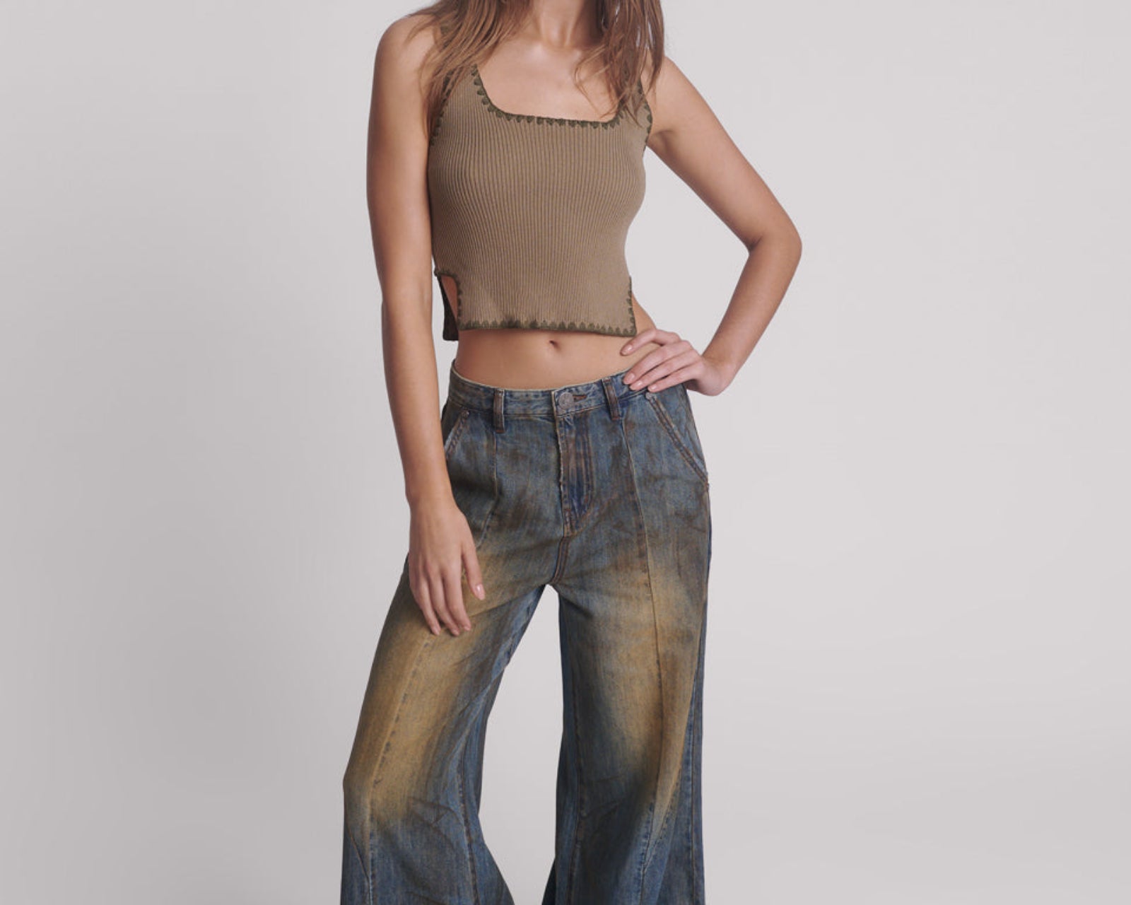 Knitted Scallop Tank Top - Khaki