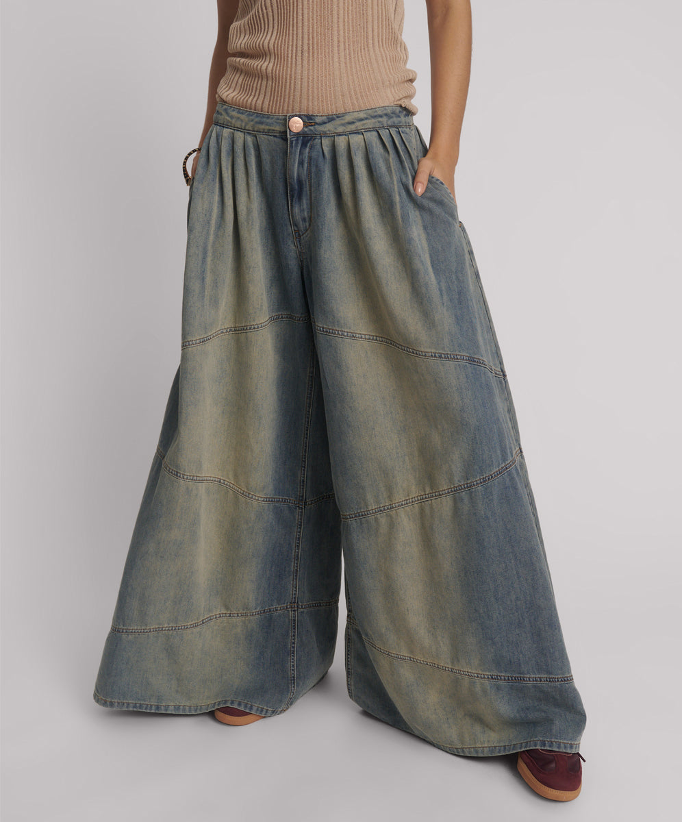 Outlet Daddios Low Waist Super Wide Leg Denim Jeans - Blue Sand