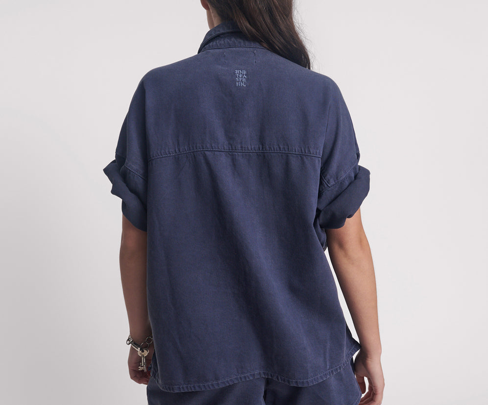 MIDNIGHT DRIFT SHORT SLEEVE DENIM SHIRT