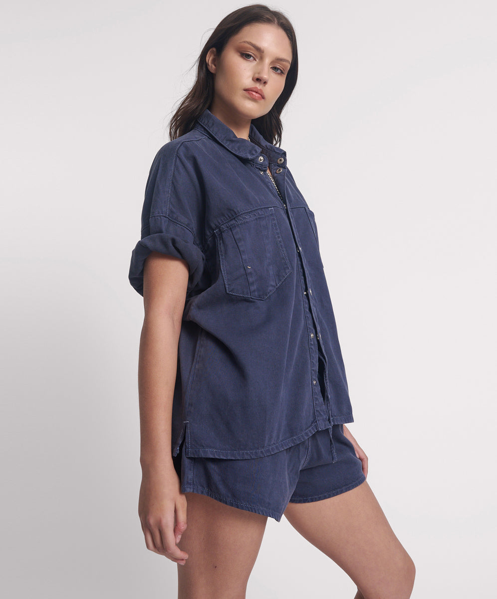 MIDNIGHT DRIFT SHORT SLEEVE DENIM SHIRT