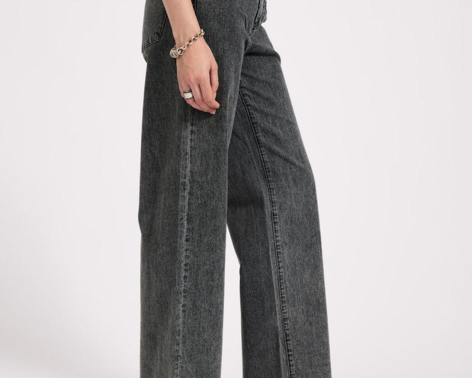 Jackson Mid Waist Wide Leg Denim Jeans - Worn Black