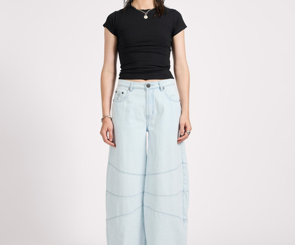 Barrel Mid Waist Wide Leg Denim Jeans - Xanthe Light Blue