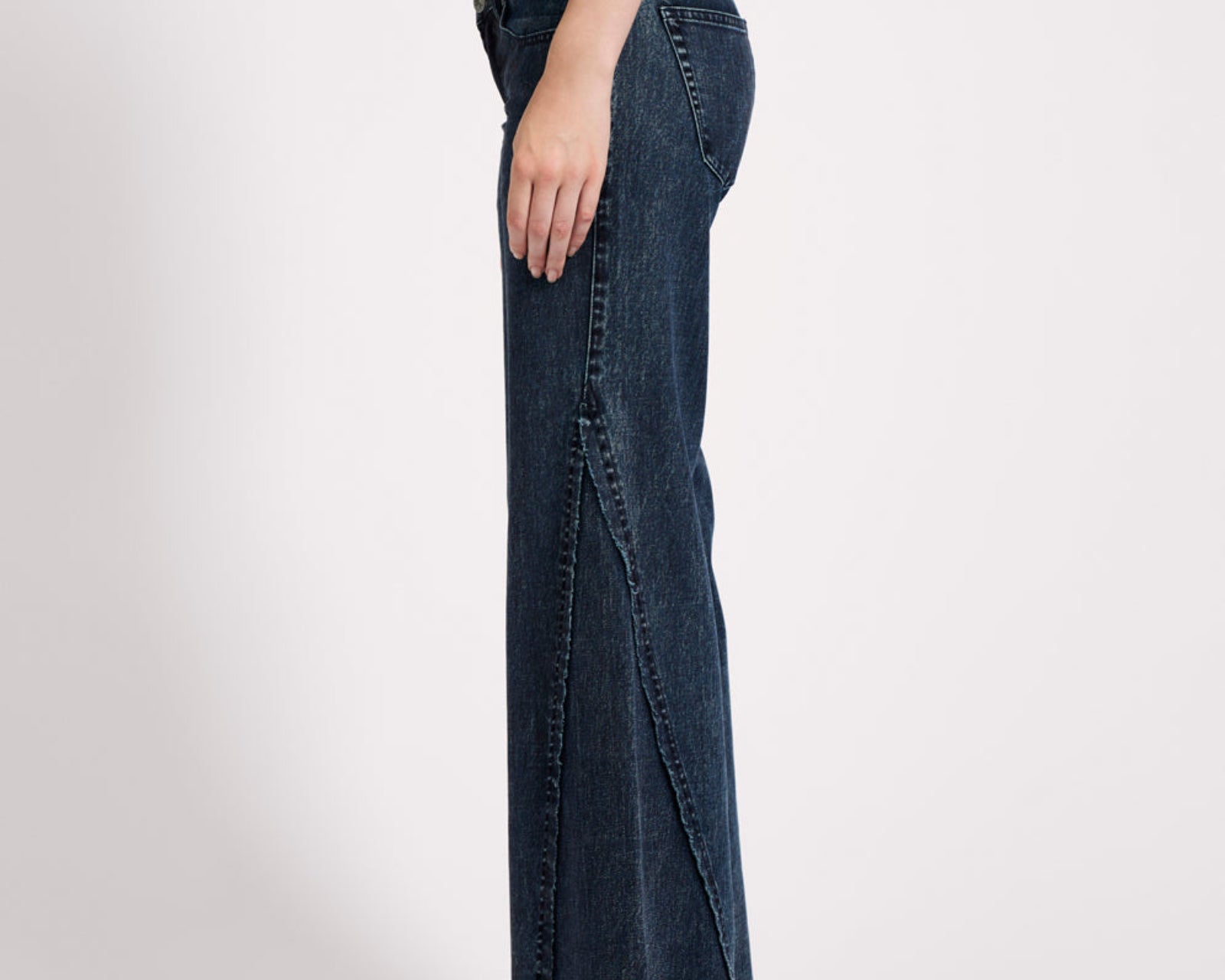Johnnies Low Waist Wide Leg Flared Denim Jeans - Indigo Blue