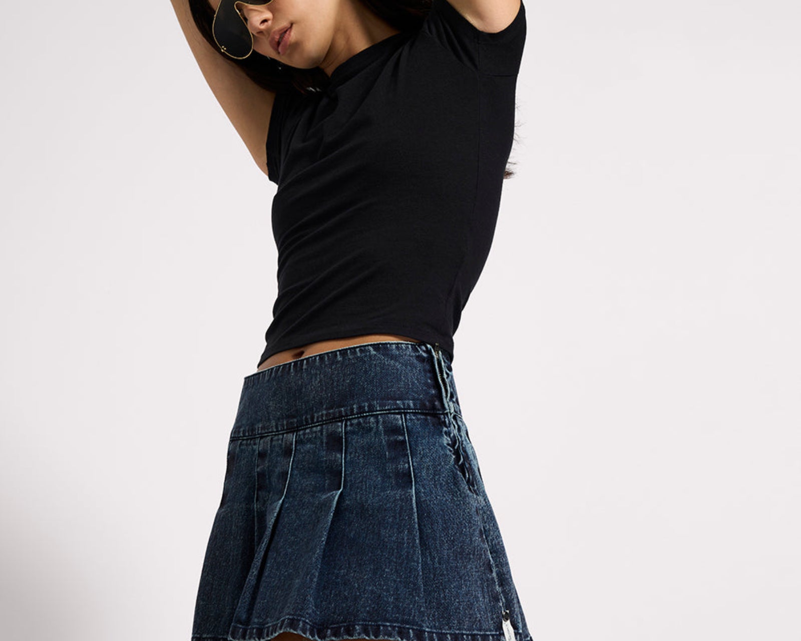 Pleated Low Waist Micro Mini Denim Skirt - Indigo Blue