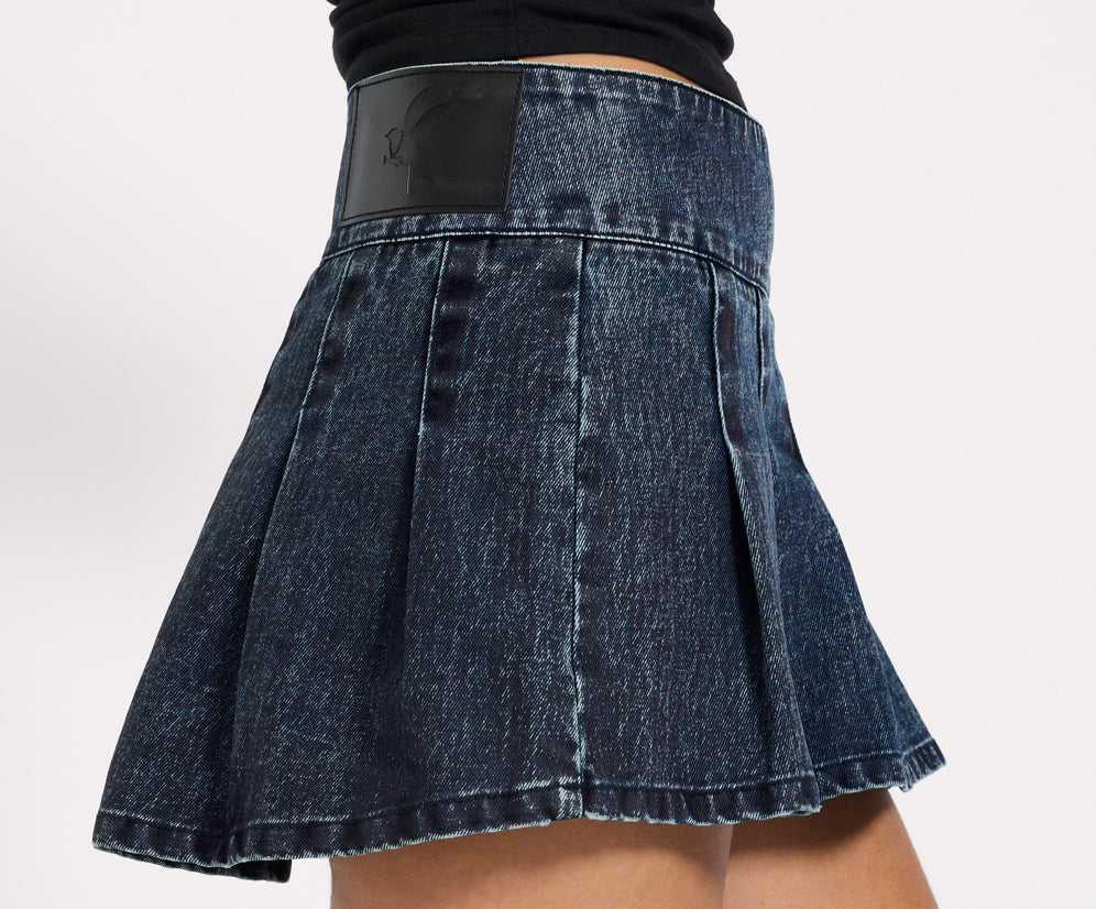 Pleated Low Waist Micro Mini Denim Skirt - Indigo Blue