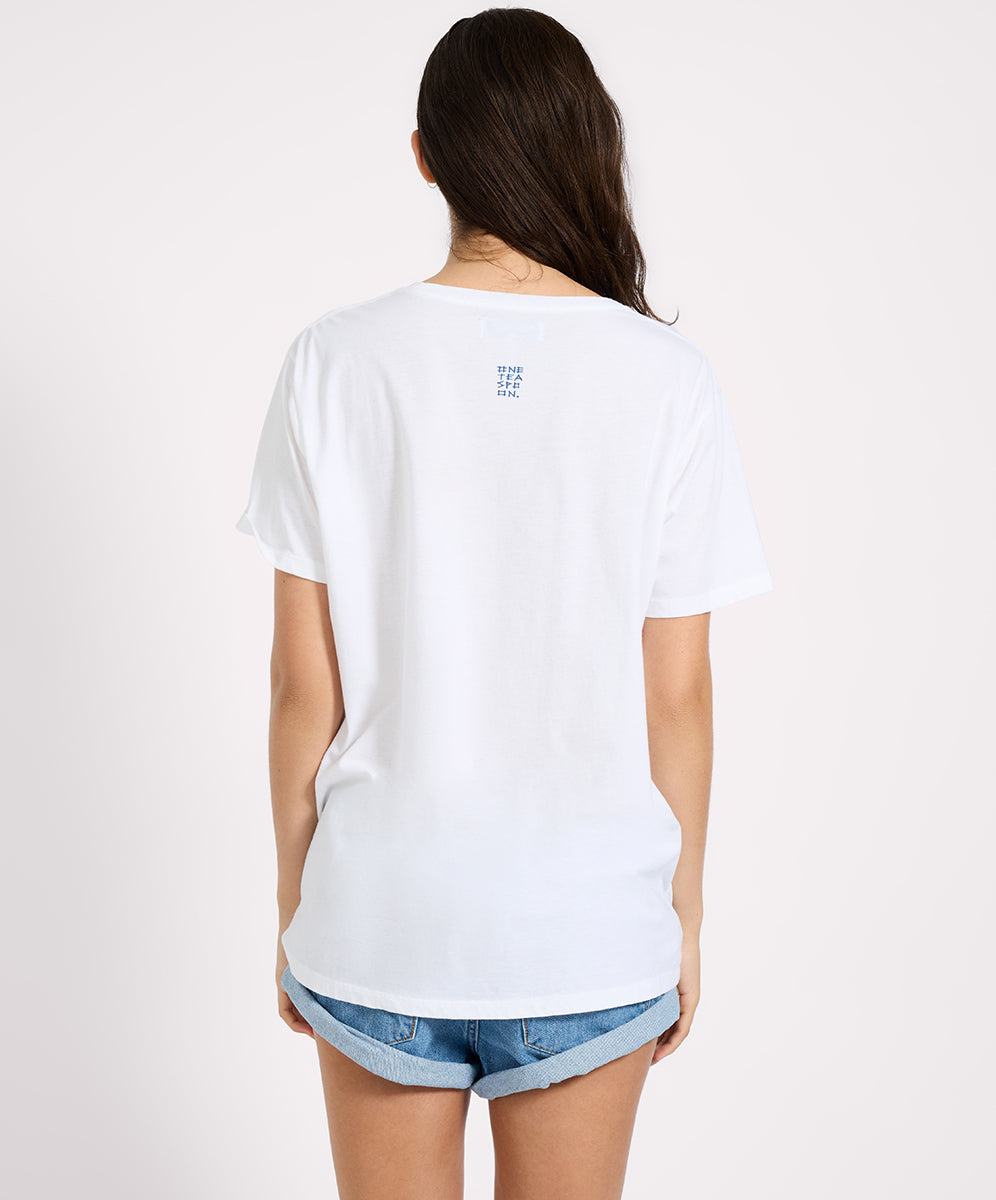Blue Jean Baby Boyfriend Tee - White