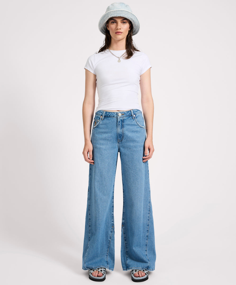 In Stock Cruisers Mid Waist Bootcut Flare Denim Jeans - New Blue