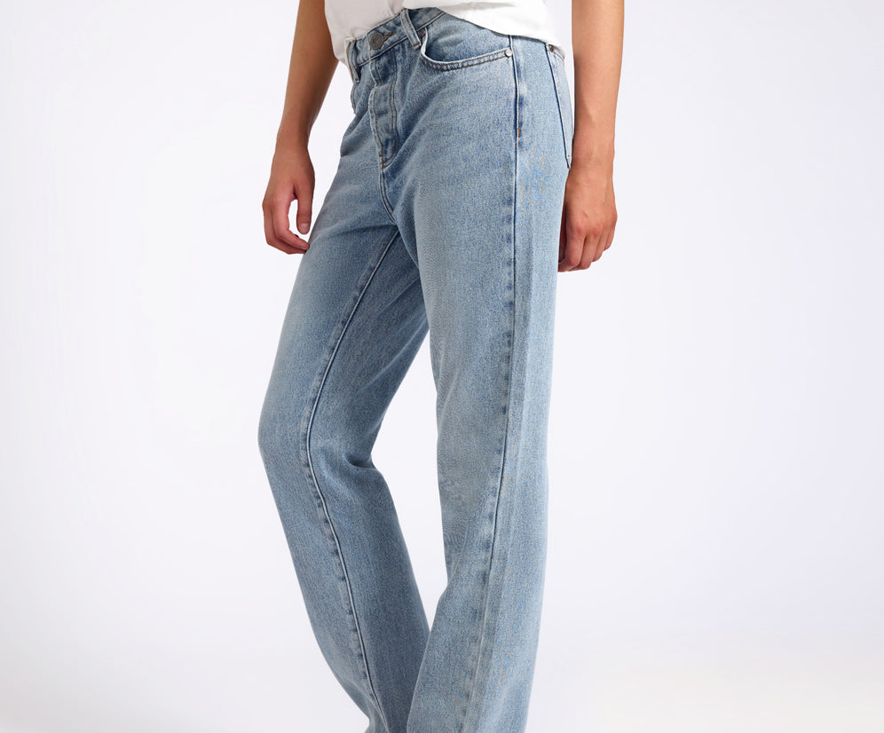 Austins Mid Waist Relaxed Straight Leg Jeans - Misty Blue