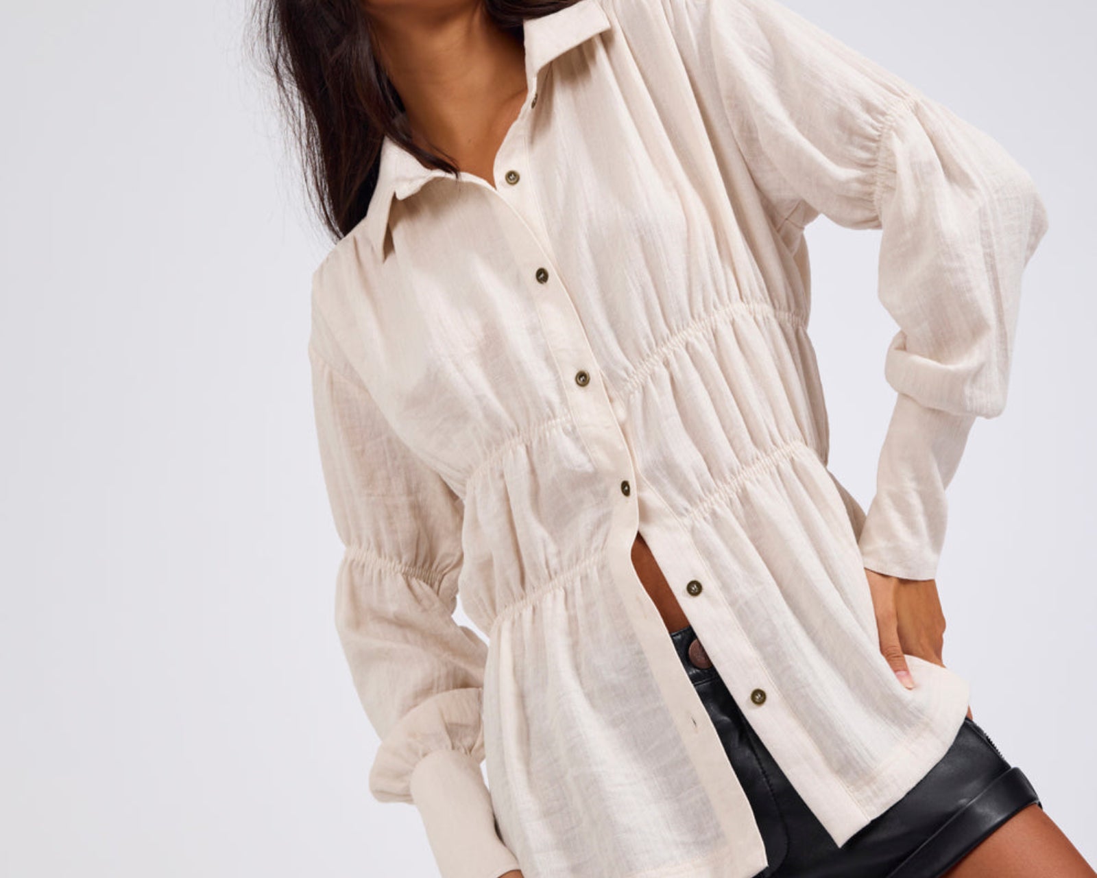 Harper Ruched Longsleeve Shirt - Cream