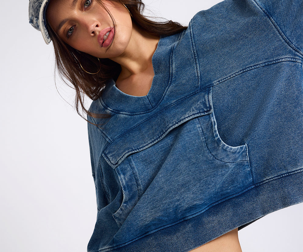 Retro Fade Panelled V Sweater - Washed Blue