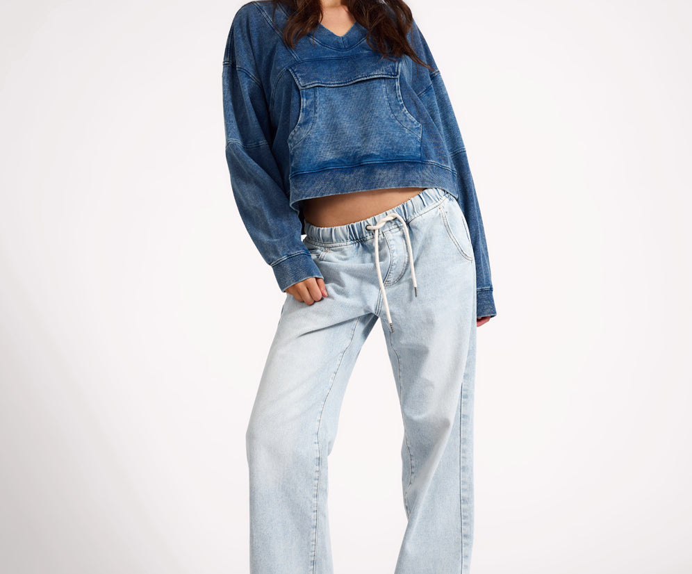 Retro Fade Panelled V Sweater - Washed Blue