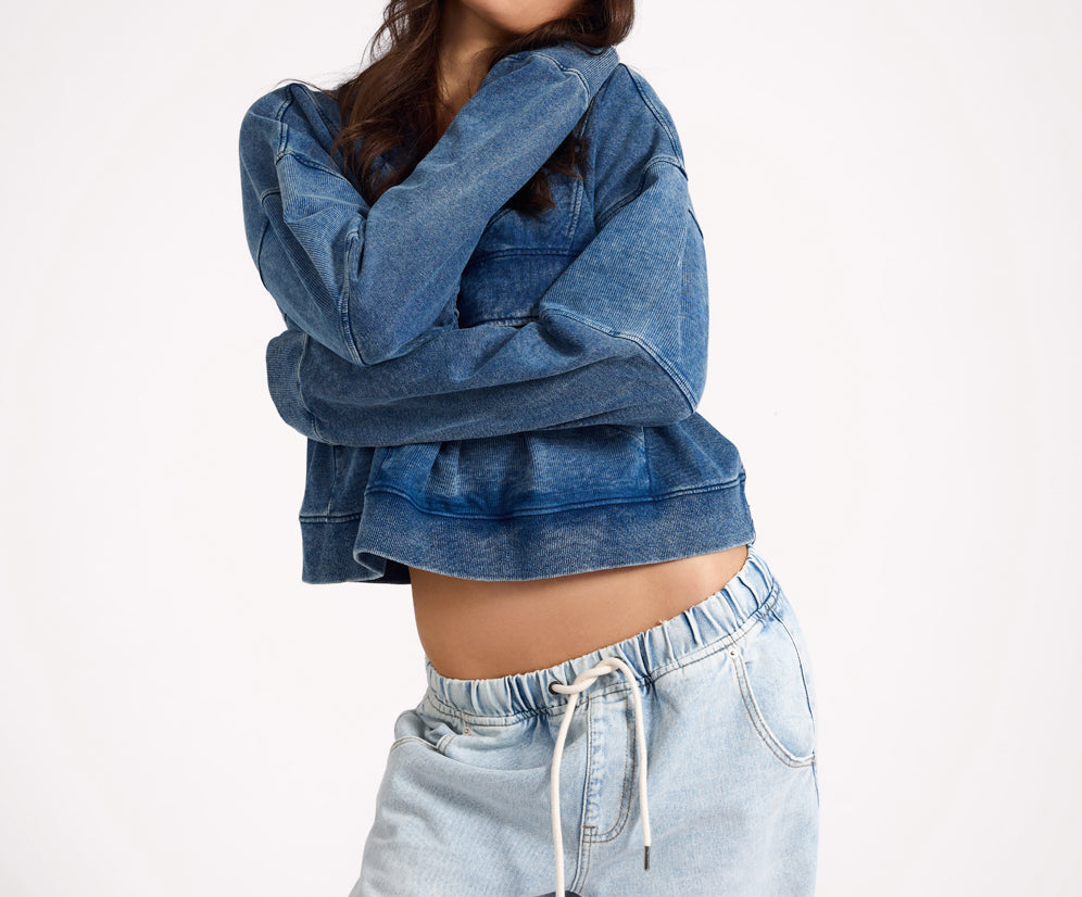Retro Fade Panelled V Sweater - Washed Blue