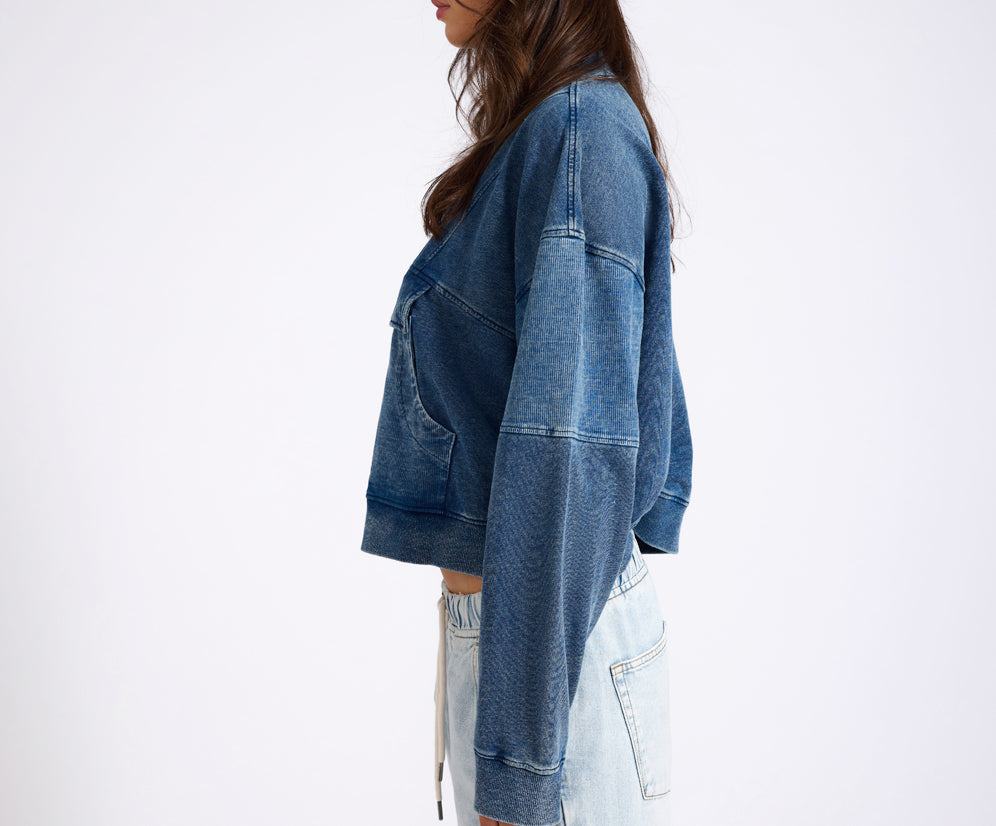 Retro Fade Panelled V Sweater - Washed Blue