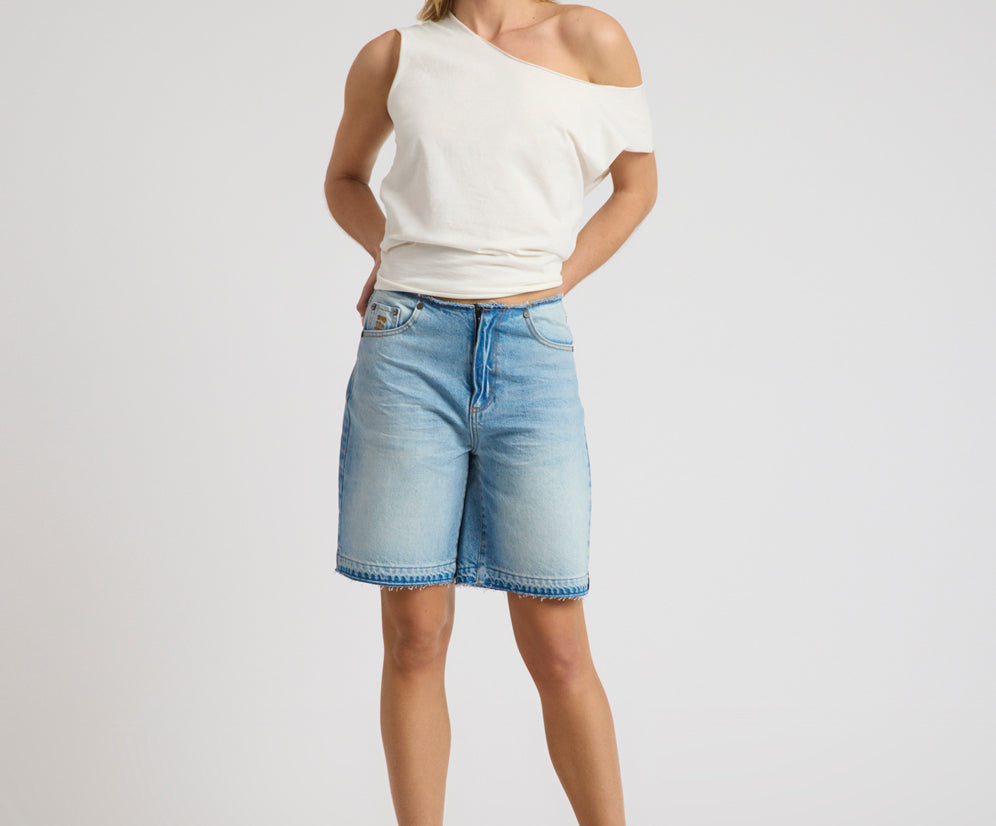 Rambler Mid Waist Wide Leg Boyfriend Denim Shorts - Endless Summer Blue