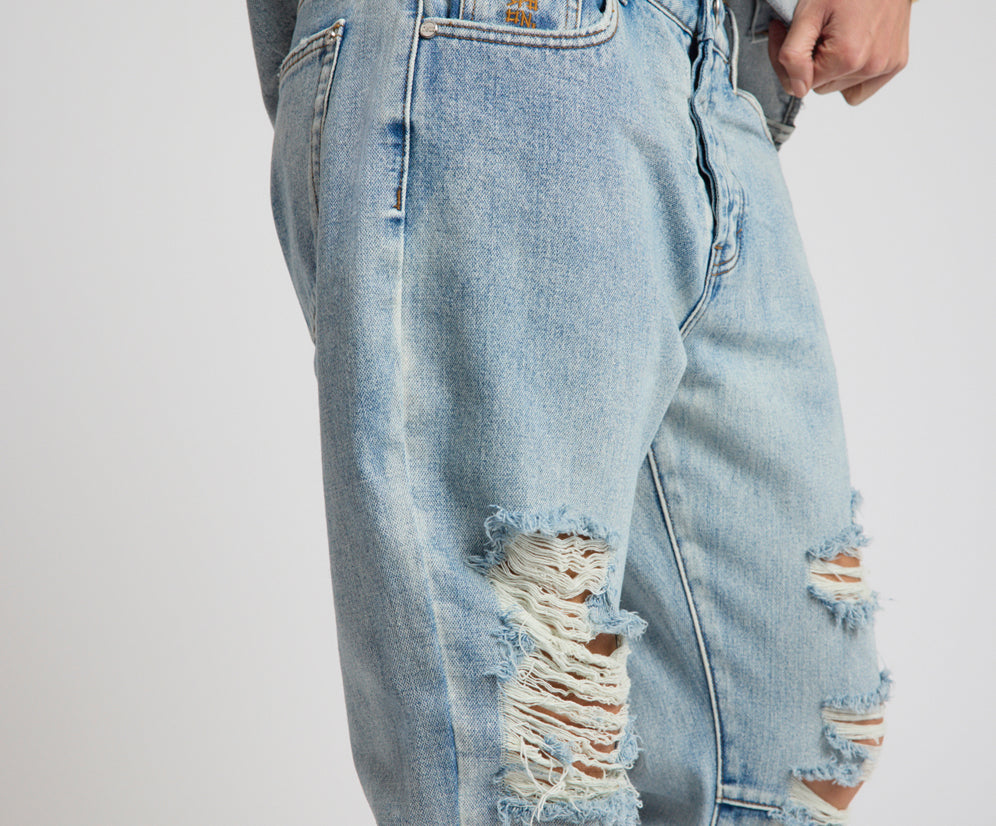 Saints Low Waist Messed Up Boyfriend Denim Jeans - Hendrixe Blue