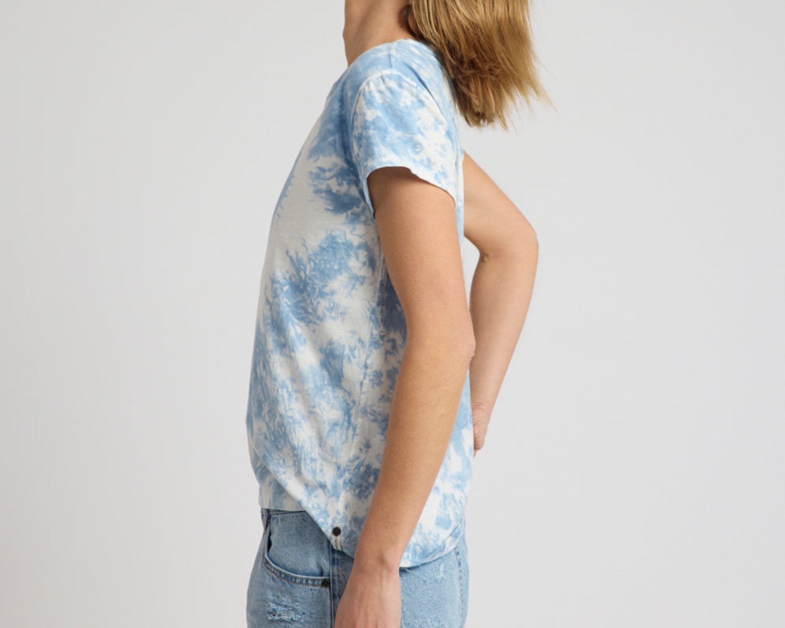 Heart Tie Dye Classic Tee - Faded Blue