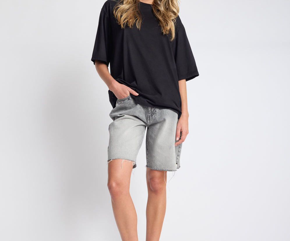 Le Cats Mid Waist Wide Leg Boyfriend Studded Denim Shorts - Soft Grey