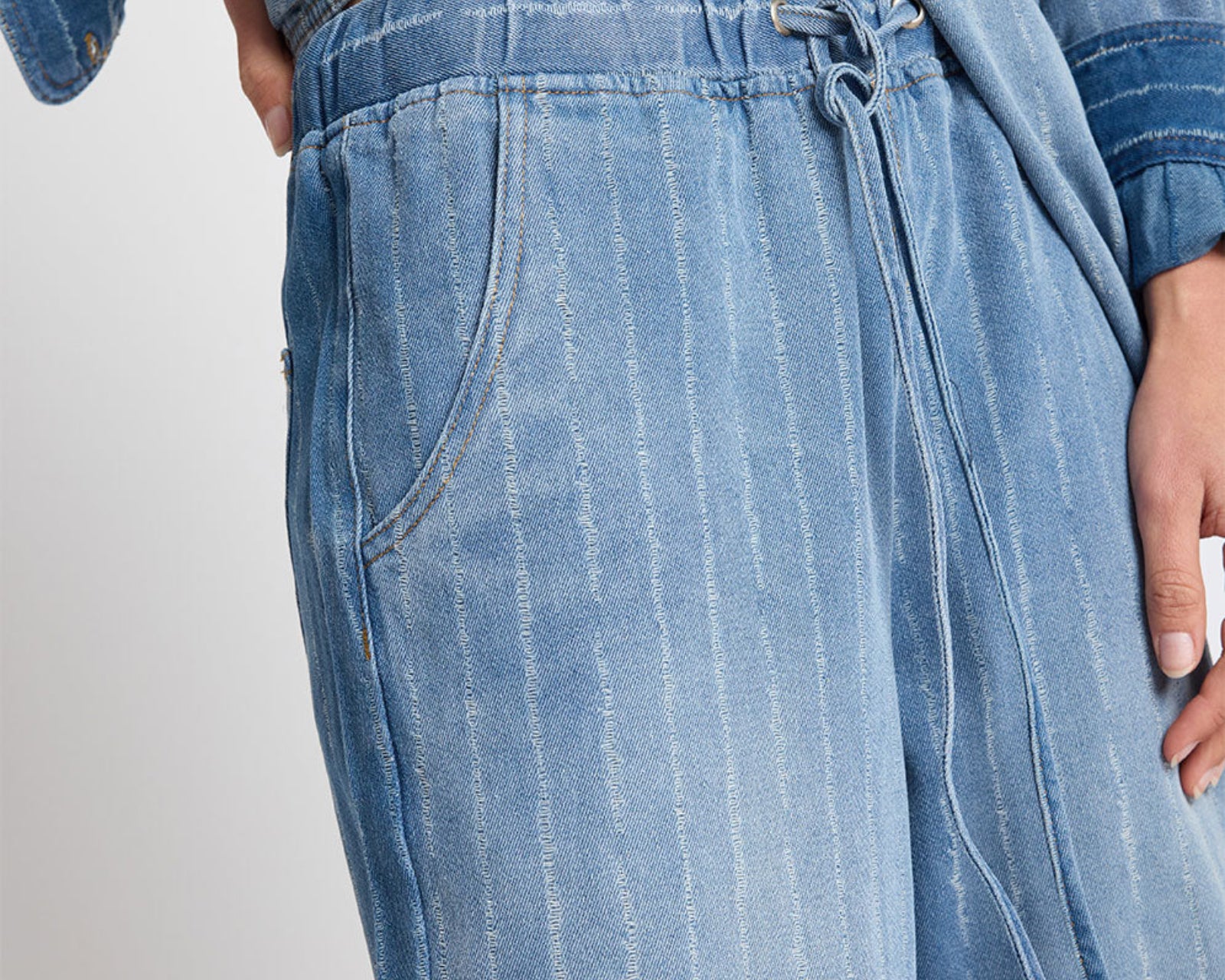 Roadhouse Mid Waist Wide Leg Drawstring Denim Jeans - Blue Stripe