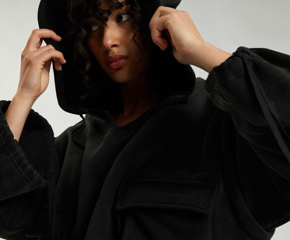 Puff Power Cropped Zip-Off Sleeve Hoodie  - Vintage Black