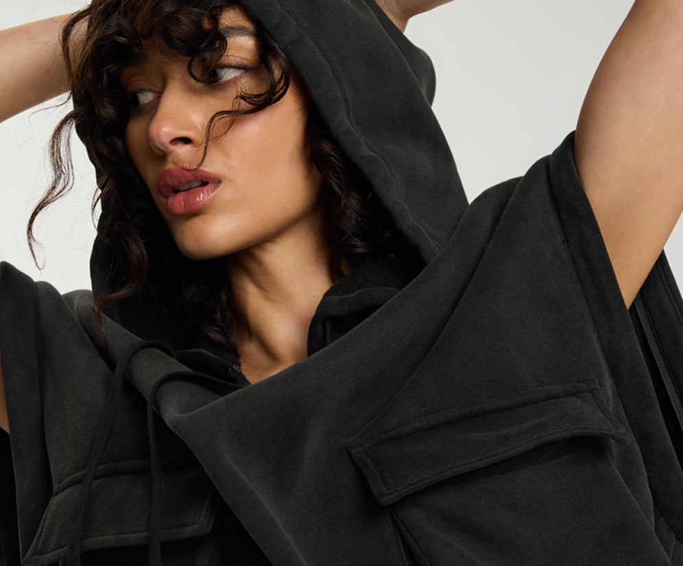 Puff Power Cropped Zip-Off Sleeve Hoodie  - Vintage Black