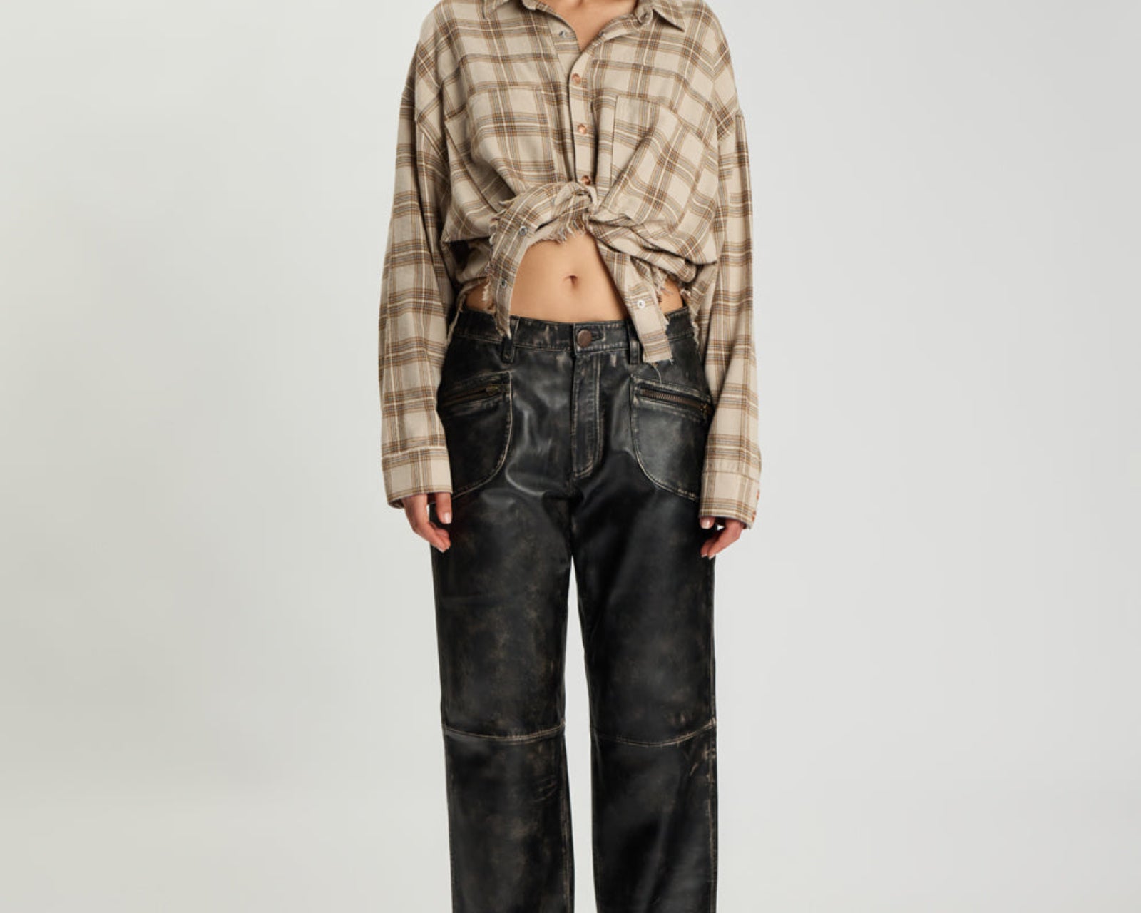 Atlas Carrot Leg Mid Waist Leather Pants - Worn Black