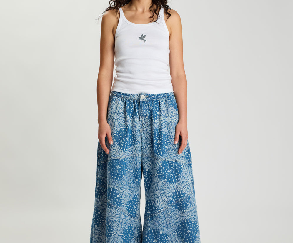 Daddios Low Waist Super Wide Leg Denim Jeans - Aegean Paisley Blue