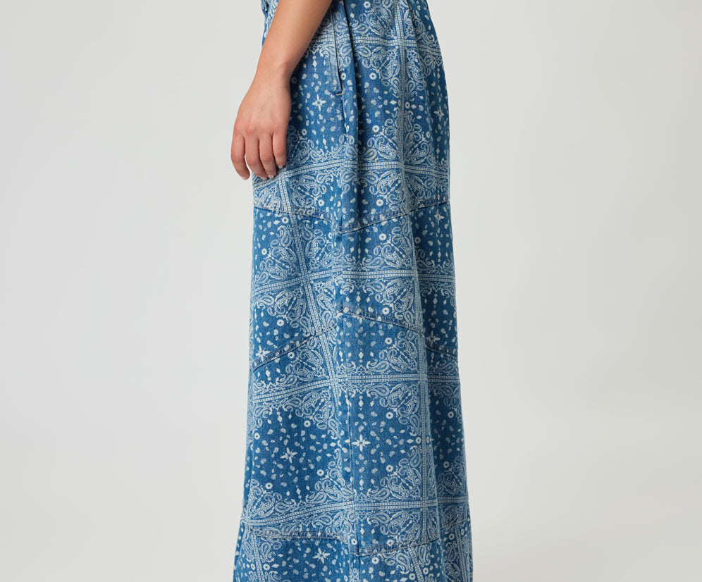 Daddios Low Waist Super Wide Leg Denim Jeans - Aegean Paisley Blue