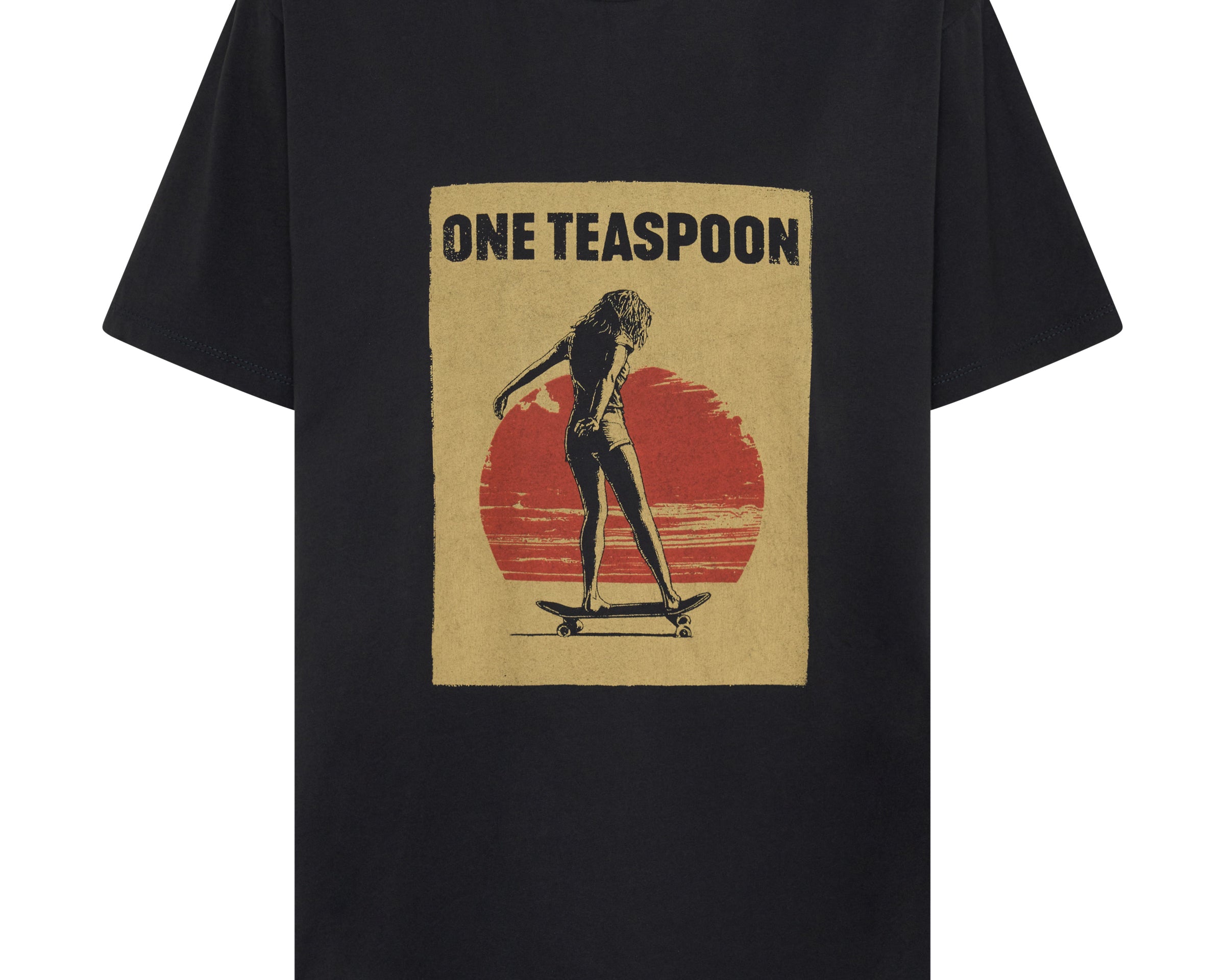 Skater Girl Boyfriend Tee - Black