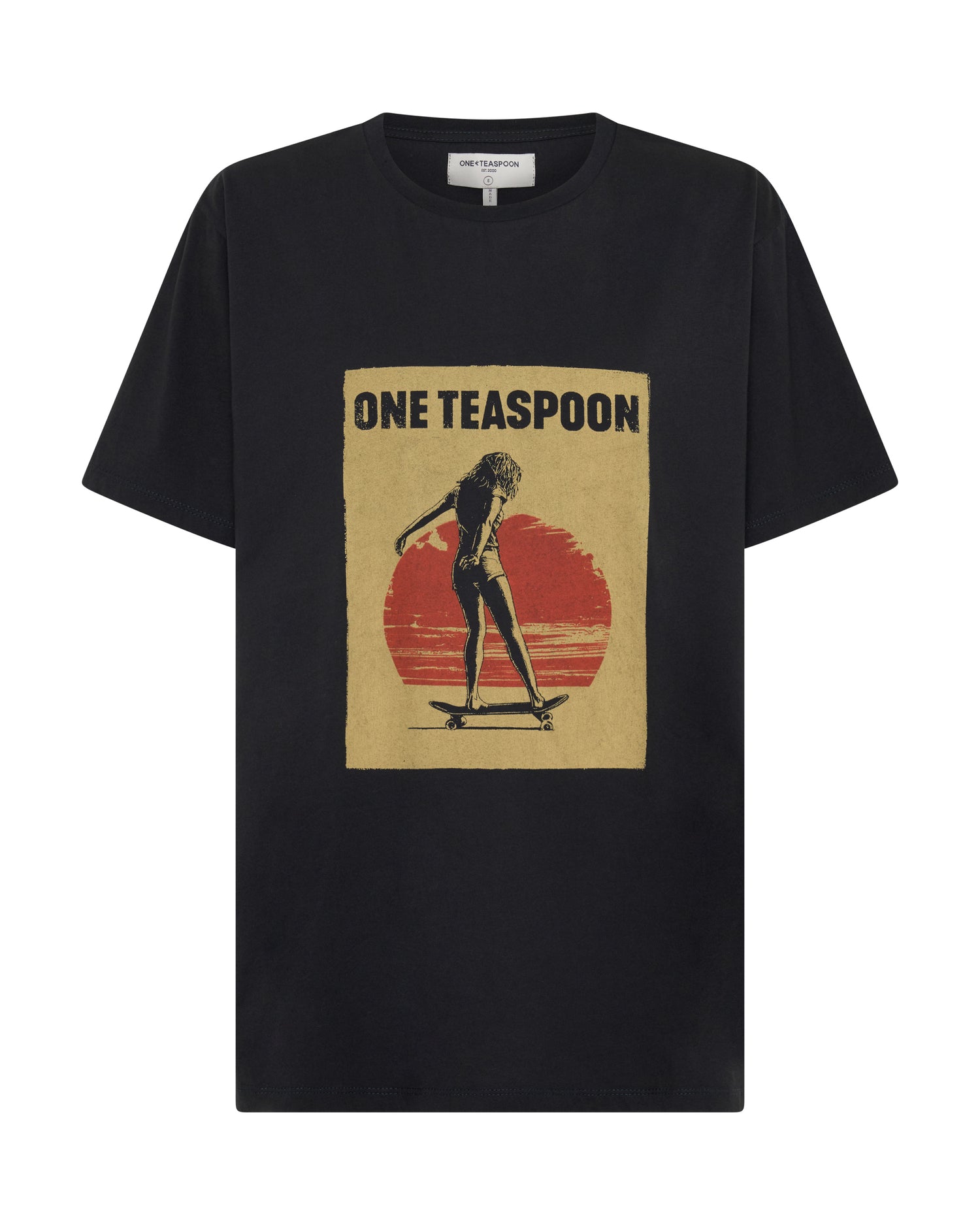 Skater Girl Boyfriend Tee - Black