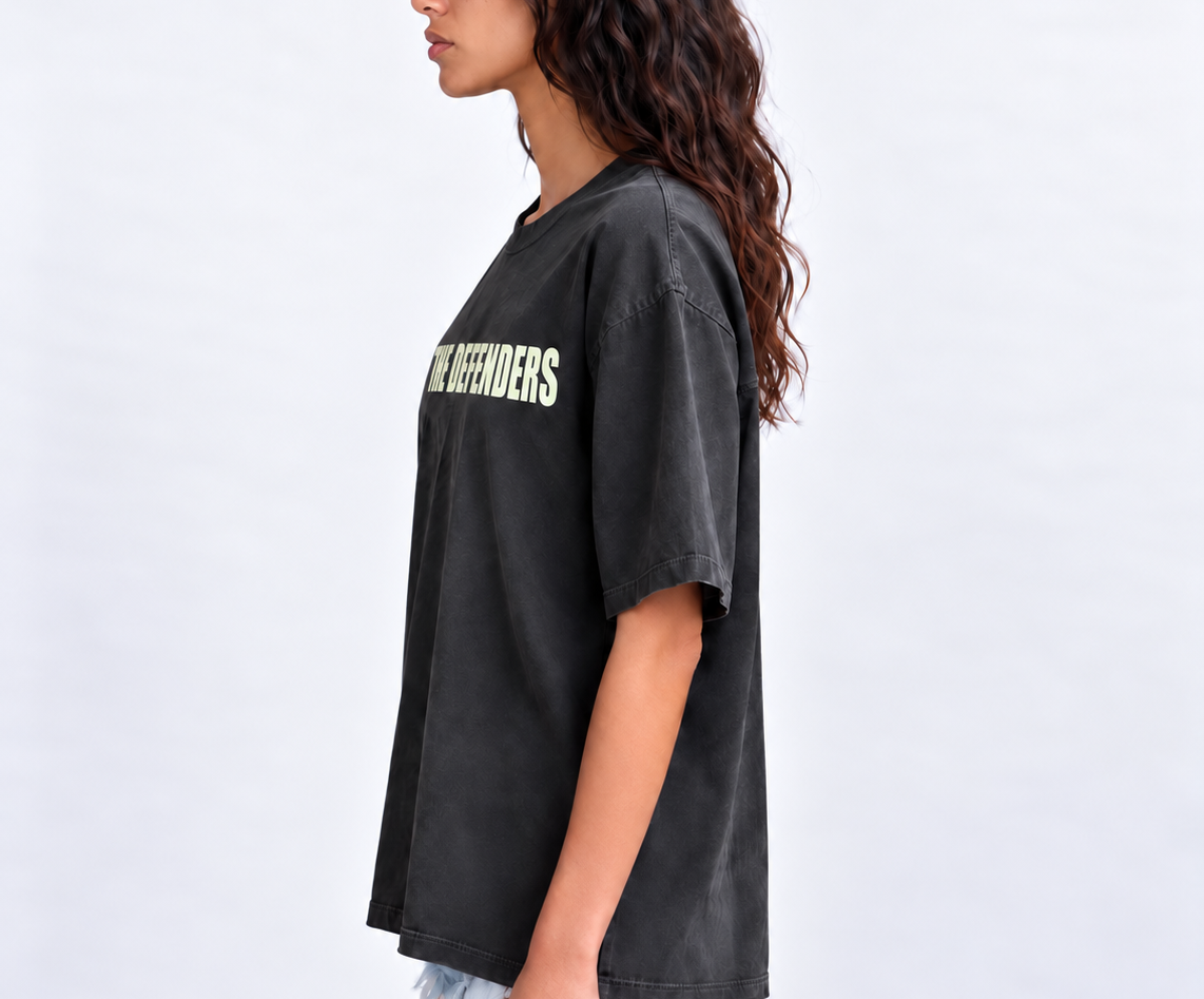 Defender Kobe Basketball Boyfriend Tee - Black